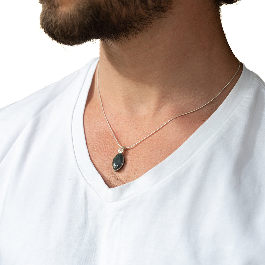 Pavones Necklace